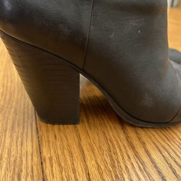 Rag & Bone Boots Newbury Ankle Booties Heels Black Leather Size 39 (8.5-9) - Picture 2 of 9